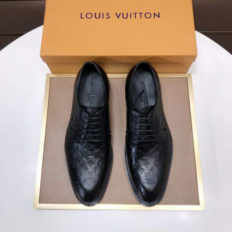 Picture of Louis Vuitton Shoes _SKULVsz38-45hnh083814681